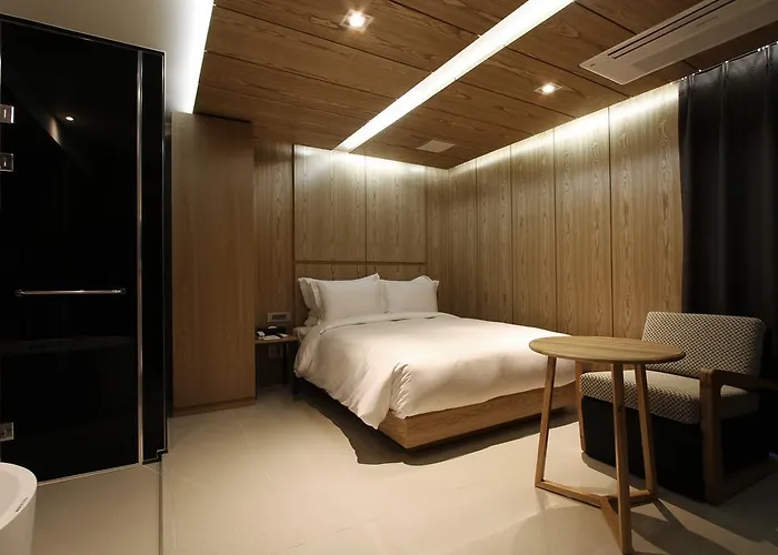 Richwell 3*