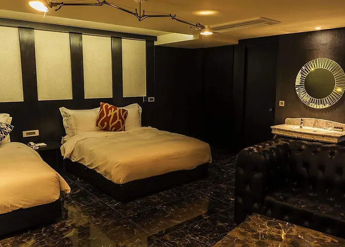 호텔 Richwell